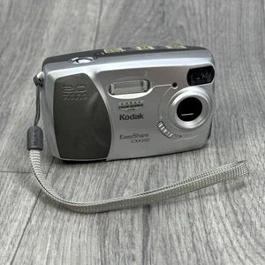 Kodak EasyShare CX4200 2.0MP Digital Camera Silver FAULTY SPARES REPAIR - Picture 1 of 13