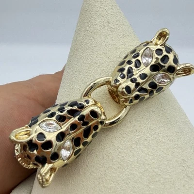 Brazalete De Colección Doble Cabeza Pantera Leopardo Granate Esmalte Tono Dorado Abrazadera Foto 1 de 4