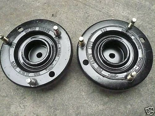 DATSUN BLUEBIRD 510 SSS STRUT MOUNT INSULATORS NEW - Image 1 of 1