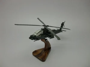 AH-64 Apache US Army attacco elicottero scrivania legno modello piccolo nuovo - Foto 1 di 5