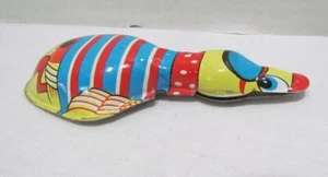 LITOGRAFÍA DE HOJALATA PATO CLICKER VINTAGE 4" LARGO HECHO EN TAIWÁN RUIDOSO BOCA ABIERTA - Imagen 1 de 3