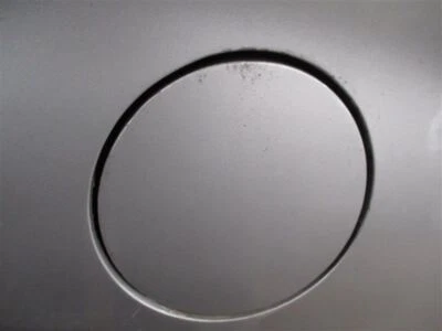 Puerta de llenado de combustible XA SCION 2005 367987 Foto 1 de 4