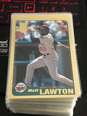  2001 Topps Gold #213 Matt Lawton/2001 twins!! - Image 1 of 2