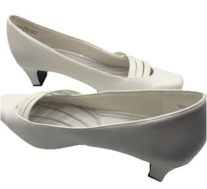 EASY STREET decolte donna Entice punta quadrata tacco a blocco bianche taglia 9 M NUOVE - Foto 1 di 15
