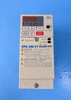 MagneTek MVA003 3A 230V 3Ph 0.4kW GPD 315 AC Drive - Image 1 of 4