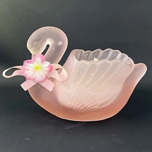 Vintage Kerzenständer rosa Schwan Milchglas - Bild 1 von 6