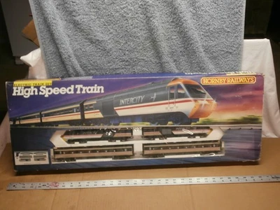 Juego de tren modelo Hornby Inter City pasajero calibre OO Foto 1 de 4