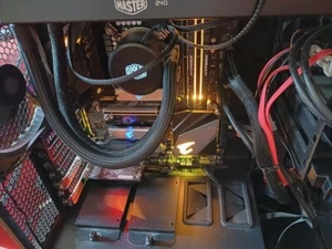 computer desktop cpu intel I9 9900 - RAM 32GB DDR4 - 2 SSD M.2 500 GB - Bild 1 von 6