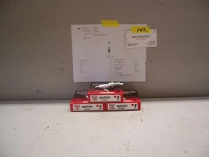 RC-12LYC/412 CHAMPION/985 AUTOLITE LONG REACH SPARK PLUGS AMC 6 ,CHRYSLER 6cyl. - Picture 1 of 4