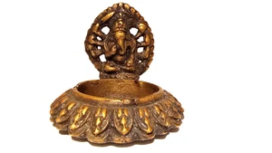 Vintage bronze Hindu Ganesha oil lamp - Picture 1 of 10