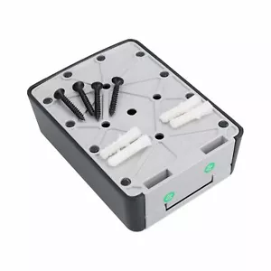 Wall Mounted Outdoor / Indoor Key Storage Safe Box Security Secure 4 Digit Code - Picture 1 of 6