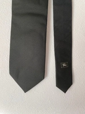 Burberry silk tie dark green solid brand new 9.5cm - Image 1 of 4
