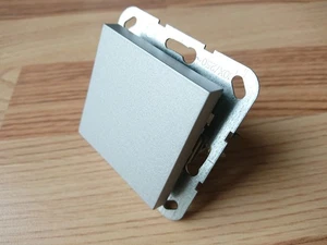 GIRA System 55 Steckdose silber Wipptaster alte Ausführung - Bild 1 von 8
