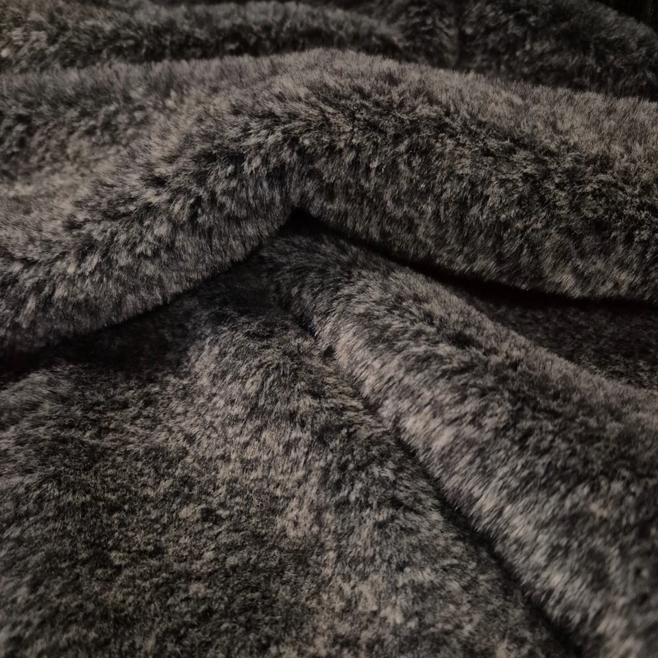 Webpelz Kurzhaar Grau meliert elastisch kuscheliges Kunstfell Stoff Deko Teppich - Bild 1 von 4