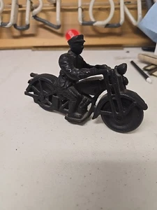Hubley Cast Iron Motorcycle Patrolman - Picture 1 of 10