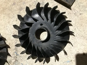 Briggs & Stratton 31P677 19.5HP FAN - Picture 1 of 5