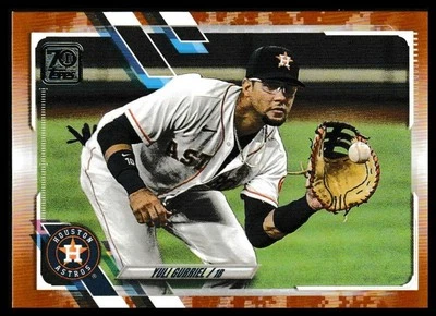 2021 Topps #147 Yuli Gurriel Memorial Day Camo #/25 - Image 1 of 2