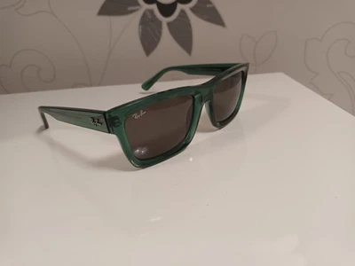 RAY BAN RB4396 WARREN 6681/3 57-20 VERDE SMERALDO LENTE GRIGIO UNIFORM ORIGINALE - Immagine 1 di 4