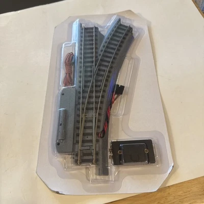 WalthersTrainline escala HO Power-Loc derecha manual interruptor pista Foto 1 de 4