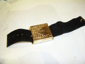 YVES SAINT LAURENT YSL puszka pudru jako bransoletka! lata 1960-te - Zdjęcie 1 z 7