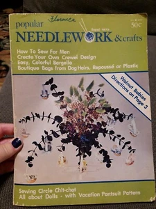 Popular Needlework & Crafts Magazine August 1973 Issue - Imagen 1 de 5