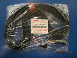SUZUKI OUTBOARD MONITOR 4-PIN HARNESS ADAPTER 36682-92E00 - Picture 1 of 3
