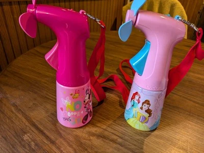 O2COOL Disney принцесса и Минни-Маус ручной аккумулятор питание воды распылитель вентилятор - Изображение 1 из 4