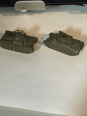 TWO COMET AUTHENTICAST WW II toys USA M32 and Jap Cruiser HEAVY TANKS NO BOXES - Image 1 of 4