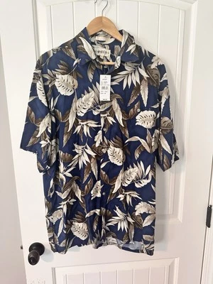 NEW Campia Moda Hawaiian Aloha Camp Shirt Blue Tan Floral Mens Size Medium Rayon - Image 1 of 4