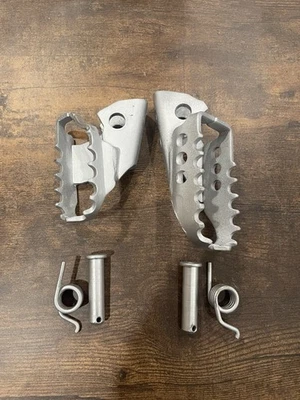 Yamaha TTR125 2000-2007 estriberas muelles laterales izquierdo/derecho Foto 1 de 4