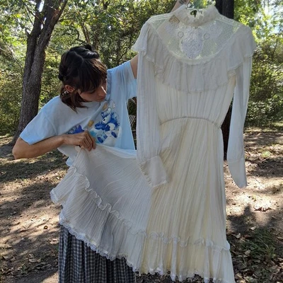 Vintage Gunne Sax Dress 1970s Victorian Antique White Medium excellent medium - Image 1 of 4