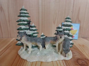 Wolf Candle Holder Snowy Green Pine Trees Tealight Votive Resin - Picture 1 of 6