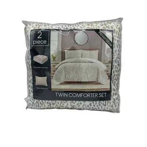 Mytex, Leopard 2-Pc. Reversible Twin Comforter Set Bedding - Picture 1 of 7
