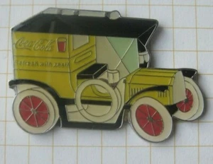 COCA-COLA /  OLDTIMER TRUCK ............... Auto Pin (249a) - Picture 1 of 1