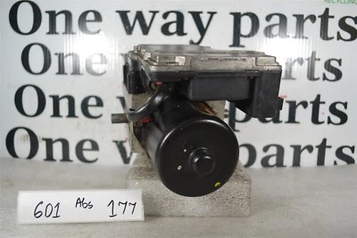 897263400 Isuzu Rodeo 2000-2002 ABS módulo de control de bomba de freno antibloqueo 6D1 177 Foto 1 de 4