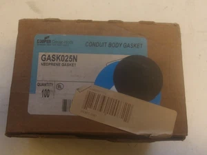 CROUSEHINDS P/N: GASK025N 3/4" CUERPO DE CONDUCTO DE NEOPRENO CAJA DE 100 JUNTAS - Imagen 1 de 4