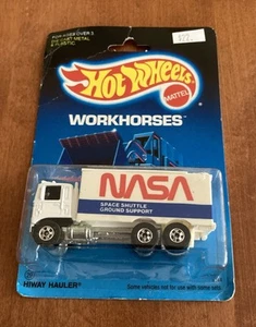 Mattel 5144 Hot Wheels WorkHorses Hiway Hauler NIB - Picture 1 of 4