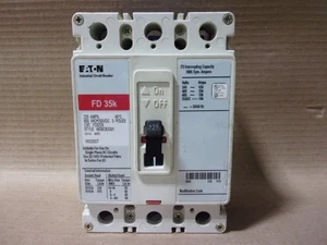 Eaton Cutler Hammer FD FD3225 3 Pole 225 Amp 600v Circuit Breaker Red - Picture 1 of 1