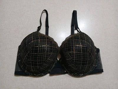 Sutiã Victoria's Secret 36D forrado Demi preto dourado com aro - Imagem 1 de 4