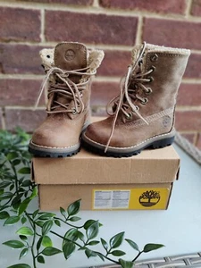 Timberland kids boys girls 18801 tuape grey cream genuine leather Boots UK 4 - Picture 1 of 12