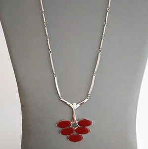 Vintage Sarah Coventry Modernist MCM Pendant Necklace Geometric Brick Red 18" - Picture 1 of 6