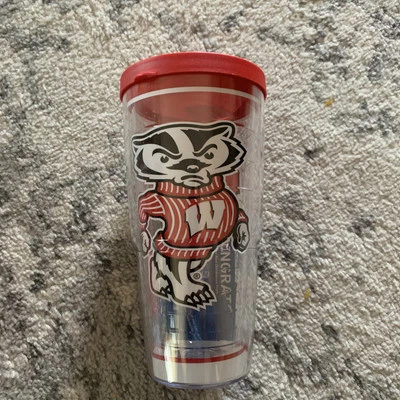 Vaso Tervis Wisconsin Badgers 24 oz con tapa taza de viaje taza roja Foto 1 de 4