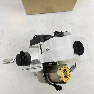 ABS Brake Pump Master Cylinder Booster Actuator For 2000-2002 LAND CRUISER-LX470 - Image 1 of 4