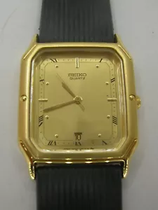 Seiko ottagonale dorato Orologio al quarzo con DATA Watch vintage anni 80 NUOVO - Foto 1 di 8