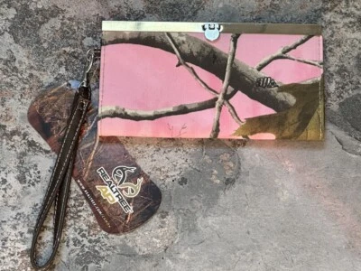 Cartera clutch Real Tree rosa camuflaje Foto 1 de 4