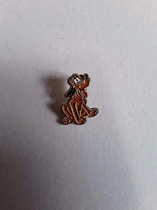 PIN'S PINS Pluto Disney + attache - Foto 1 di 1