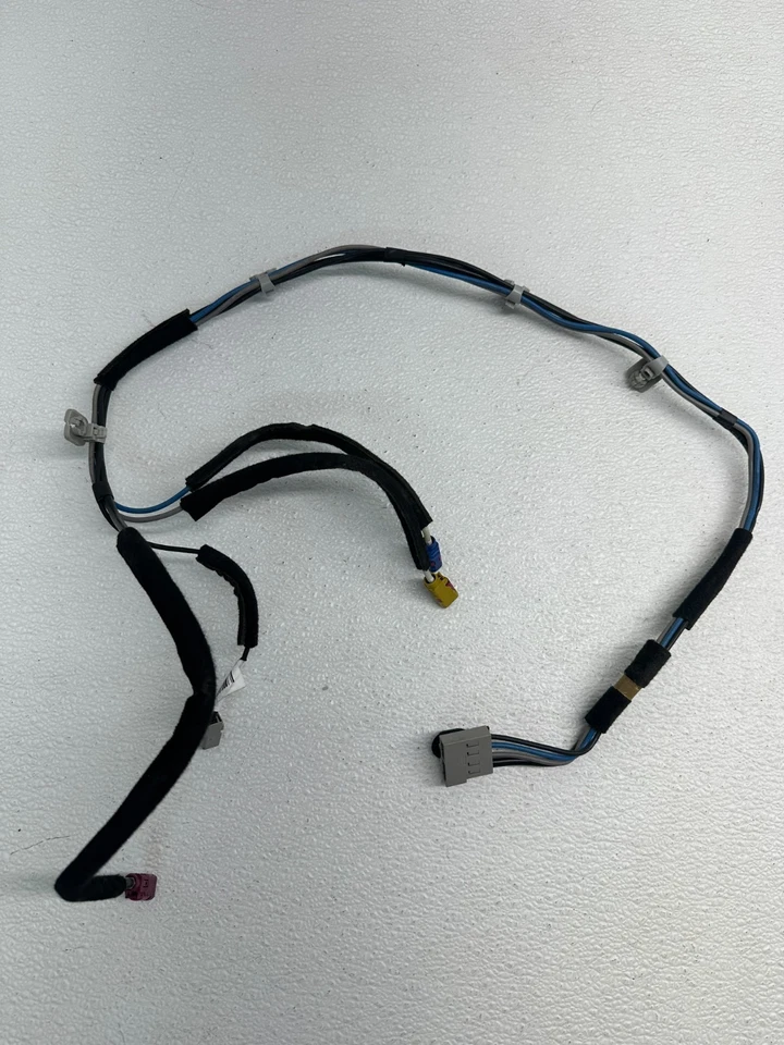 Cable de alimentación de antena Hyundai Veloster Turbo 2013 2016 1,6 L 962202V805 OEM 252253 Foto 1 de 4