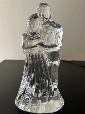 "Estatuilla de boda o adorno de pastel vintage de cristal Waterford para novia novio". Foto 1 de 4