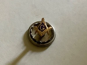 14k Yellow Gold Masonic ScrewBack Pin - Picture 1 of 4