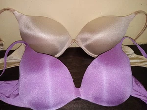 Lote de 2 Sujetadores 36A Warners Púrpura 01526 y Ambrielle Crema 15741 Ligeramente Acolchados - Imagen 1 de 11
